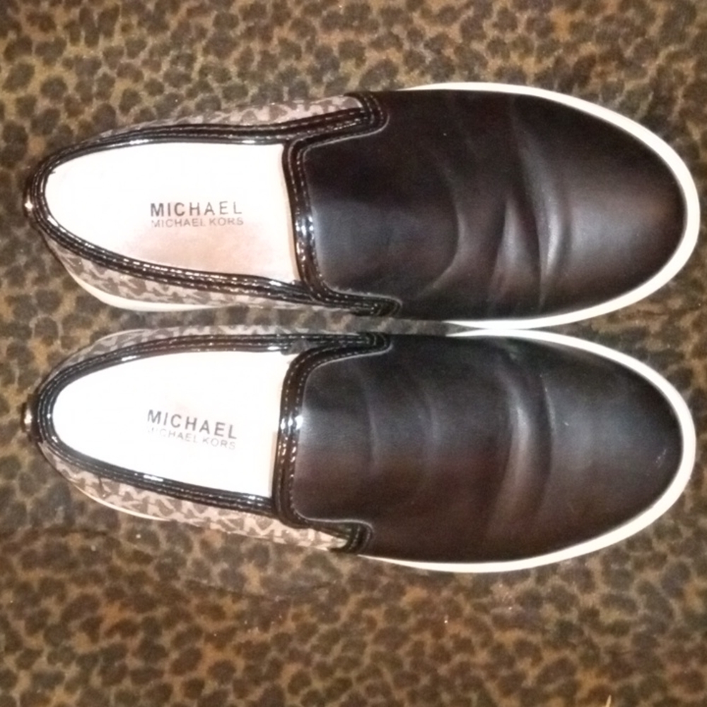 Michael Kors girl shoes